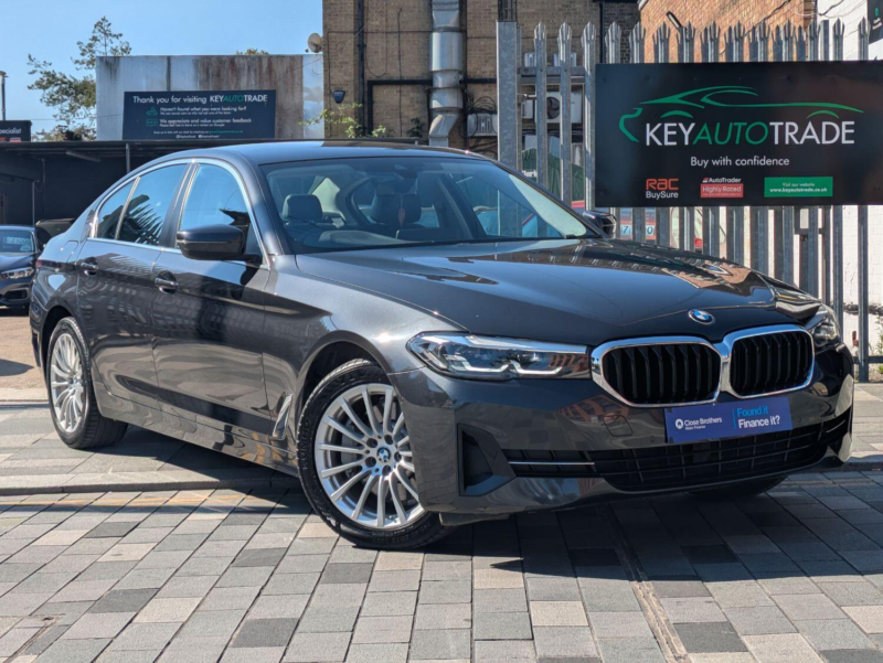2020 BMW 5 Series 2.0 530e Se Saloon in Grey — image 1