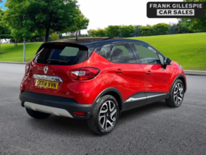 2015 Renault Captur 1.5 Dci Energy Signature Euro 5 (s/s) 5dr in Red — image 6