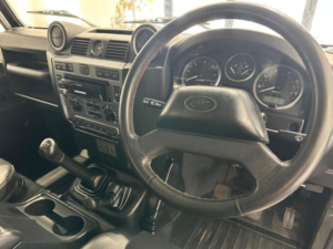 2012 Land Rover Defender 90 2.2 Tdci Xtech Limited Edition Hard Top SUV 4WD Swb Euro 5 3dr in Grey — image 4