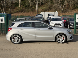 2016 Mercedes-Benz A Class 2.1 A200d Amg Line (premium) Hatchback 5dr Diesel Manual Euro 6 (s/s) (136 Ps) in Multicolour — image 5