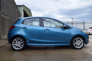 2011 Mazda Mazda2 1.5 Sport in Blue — image 2
