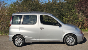 2003 Toyota Yaris Verso
