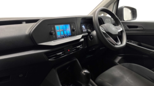2023 Volkswagen Caddy Maxi 2.0 Tdi C20 Commerce in White — image 4