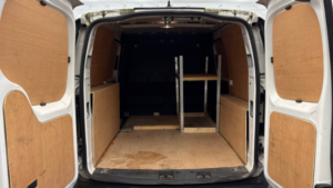 2023 Volkswagen Caddy Maxi 2.0 Tdi C20 Commerce in White — image 5