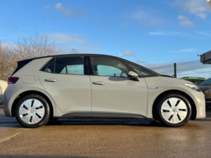 2021 Volkswagen Id.3 Pro 58kwh Life Hatchback 5dr Electric Auto (145 Ps) in Grey — image 3