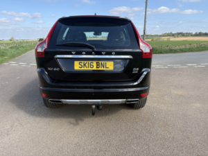 2016 Volvo Xc60 2.4 Se Lux Nav D5 AWD in Black — image 5