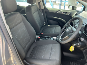 2011 Vauxhall Meriva 1.7 Cdti Exclusiv in Brown — image 4