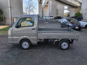 2025 Suzuki Carry