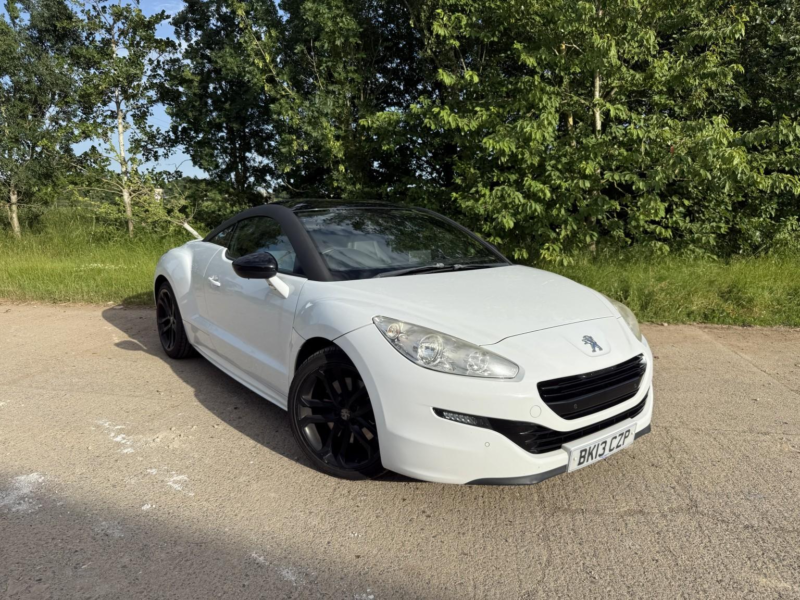 2013 Peugeot Rcz 2.0 Hdi Gt in White — image 1