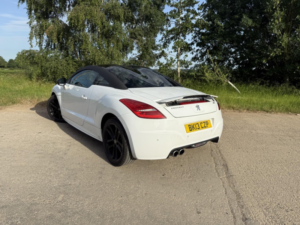 2013 Peugeot Rcz 2.0 Hdi Gt in White — image 3