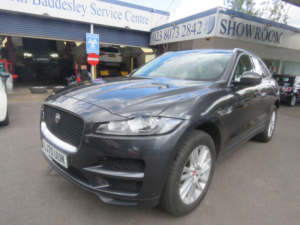 2020 Jaguar F-Pace 2.0 D180 Portfolio Auto AWD Euro 6 (s/s) 5dr in Grey — image 2