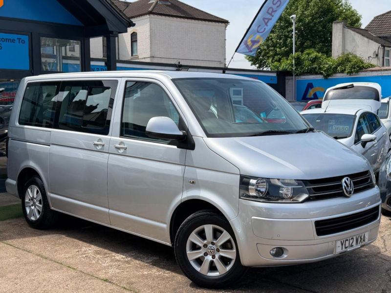2012 Volkswagen Caravelle 2.0 Tdi Bluemotion Tech Se DSG Euro 5 (s/s) 5dr in Silver — image 1
