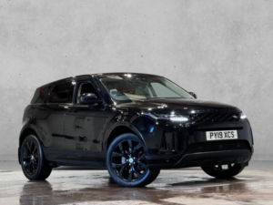 2019 Land Rover Range Rover Evoque 2.0 D150 S Auto 4WD Euro 6 (s/s) 5dr in Black — image 1