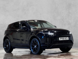 2019 Land Rover Range Rover Evoque 2.0 D150 S Auto 4WD Euro 6 (s/s) 5dr in Black — image 3