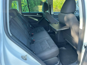 2015 Volkswagen Tiguan 2.0 Tdi Bluemotion Tech Match in White — image 5