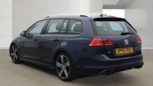 2016 Volkswagen Golf 2.0 Tsi Bluemotion Tech R,300 4m DSG Estate,fsh in Blue — image 4