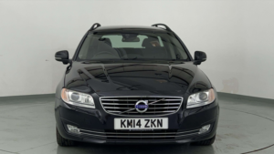 2014 Volvo V70 2.0 D4 Se Nav in Black — image 2