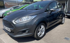 2017 Ford Fiesta 1.25 Zetec Hatchback 5dr Petrol Manual Euro 6 (82 Ps) in Grey — image 2