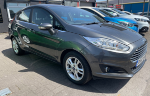 2017 Ford Fiesta 1.25 Zetec Hatchback 5dr Petrol Manual Euro 6 (82 Ps) in Grey — image 3