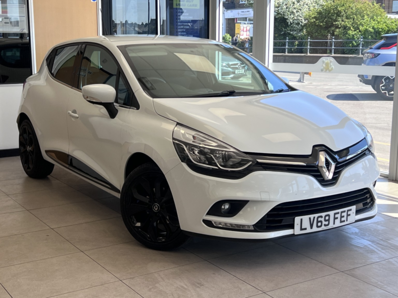 2019 Renault Clio 0.9 Iconic Tce 90 My18 in White — image 1
