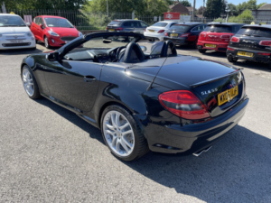 2006 Mercedes-Benz Slk 5.4 Slk55 Amg in Black — image 3