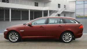 2013 Jaguar Xf 2.2d Premium Luxury Sportbrake Auto Euro 5 (s/s) 5dr in Red — image 5