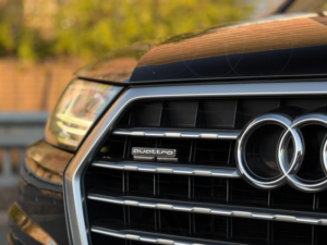 2016 Audi Q7 3.0 Tdi V6 S Line Tiptronic Quattro Euro 6 (s/s) 5dr in Black — image 5