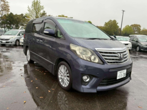 2012 Toyota Alphard 2.4 S 5dr 8 Seats in Grey — image 1