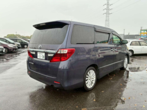 2012 Toyota Alphard 2.4 S 5dr 8 Seats in Grey — image 2
