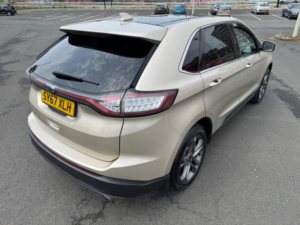 2017 Ford Edge 2.0 Tdci Titanium Powershift AWD Euro 6 (s/s) 5dr in Gold — image 4