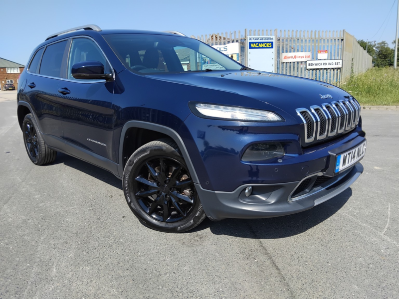 2014 Jeep Cherokee 2.0 Cherokee 2.0 170hp Limited 4WD 9spd Auto in Blue — image 1