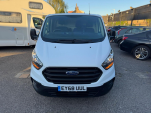 2018 Ford Transit Custom 2.0 300 Ecoblue L1 H1 Euro 6 5dr in White — image 3