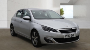 2017 Peugeot 308 1.2 Puretech Allure Silver 5dr 1 Keeper+satnav+7 Stamps in Silver — image 3