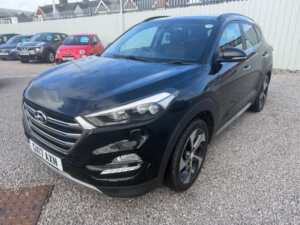 2017 Hyundai Tucson Premium Se Crdi in Black — image 4