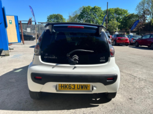 2014 Citroen C1 1.0i Platinum Euro 5 5dr in White — image 6