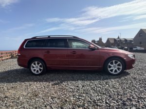 2014 Volvo V70 2.0 D4 Se Nav in Red — image 5