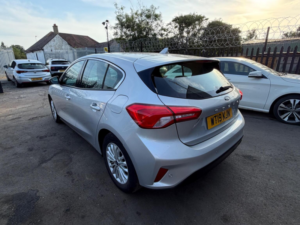 2019 Ford Focus 1.0t Ecoboost Titanium Auto Euro 6 (s/s) 5dr in Silver — image 5
