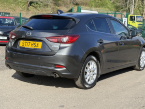 2017 Mazda Mazda3 2.0 Skyactiv-G Se-L Nav Hatchback 5dr Petrol Manual Euro 6 (s/s) (121 Ps) in Grey — image 6