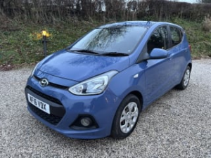 2016 Hyundai I10 Hatch 1.0 66ps Se in Blue — image 4
