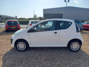 2012 Citroen C1 1.0i Vt Euro 5 3dr in White — image 4