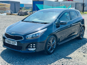 2016 Kia Ceed 1.6 Crdi Gt-Line in Black — image 4