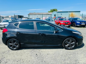 2016 Kia Ceed 1.6 Crdi Gt-Line in Black — image 5