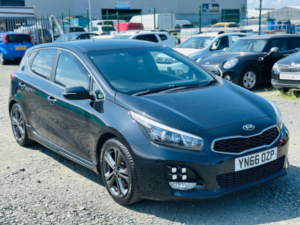 2016 Kia Ceed 1.6 Crdi Gt-Line in Black — image 6