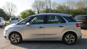 2015 Citroen C4 Picasso 1.6 E-Hdi Exclusive in Silver — image 6