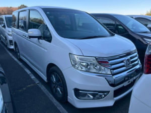 2015 Honda Stepwagon