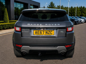 2017 Land Rover Range Rover Evoque 2.0 Td4 Se Tech Auto 4WD Euro 6 (s/s) 5dr in Grey — image 5