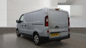 2023 Renault Trafic 2.0 Dci Blue Sl30 Business+ Panel Van 5dr Diesel Manual L1 H1 Euro 6 130 Ps in Grey — image 4