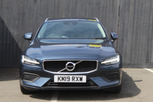 2019 Volvo V60 2.0 Momentum D3 in Blue — image 5