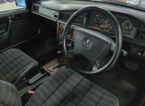 1992 Mercedes-Benz 190 Ref 8771 - In Transit Reservation Deposit Paid - Mercedes Benz 190 2.6e Auto - Rhd - Ex Japan in Black — image 3