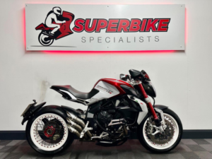2015 Mv Agusta Brutale 800 800 Dragster Rr in Red — image 2